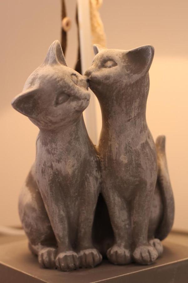 Au Coeur Du Chat Perche Arnay-le-Duc Exteriér fotografie