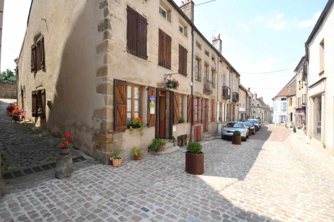 Au Coeur Du Chat Perche Arnay-le-Duc Exteriér fotografie